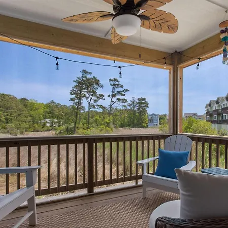 Cp206B Sound Pointe Screened Porchcommunity Pool